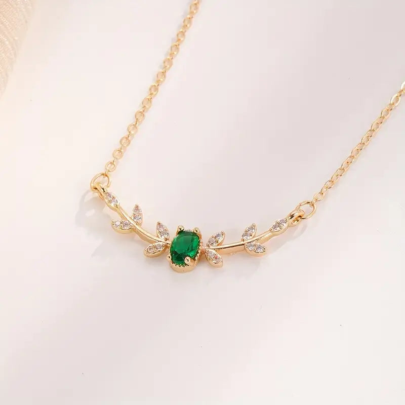 Amira Valmorin Necklace | 16k Gold Tone
