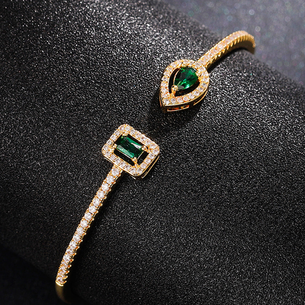Verdeira Caruso Bracelet | 16k Gold Tone