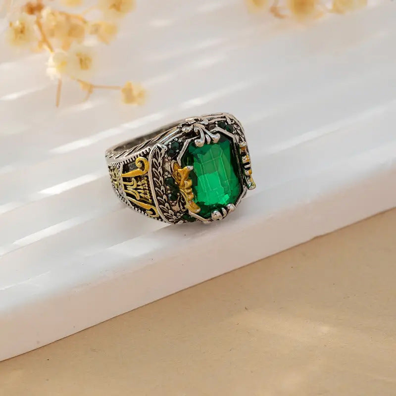 Klara Emerin Ring | 18k Mixed Gold Tone