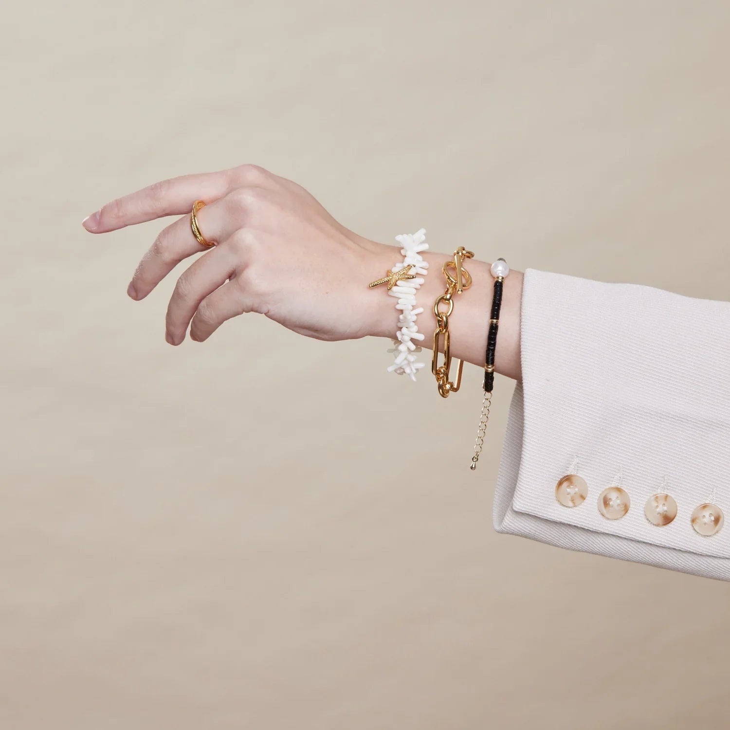 Link T-Bar Bracelet | 16k Gold Tone