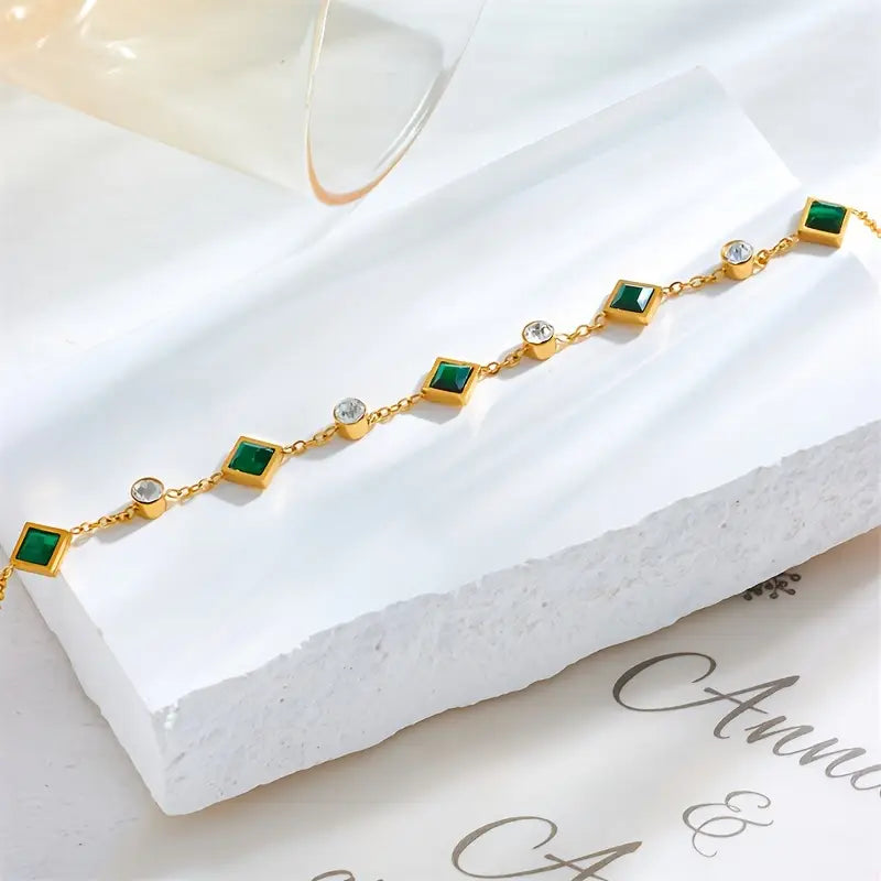 Amelisse Glenwyn Bracelet | 18k Gold Tone