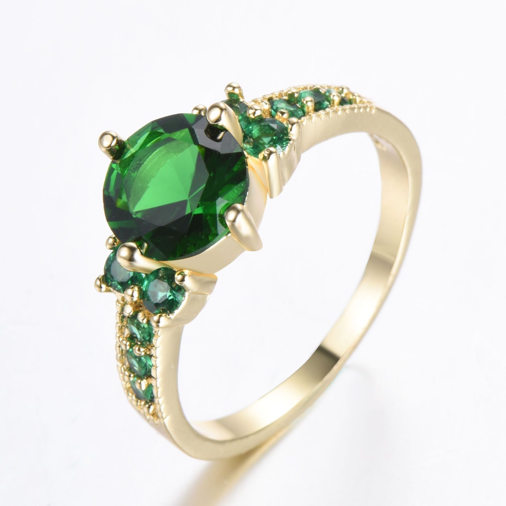 Celia Ferrowyn Ring | 16k Gold Tone