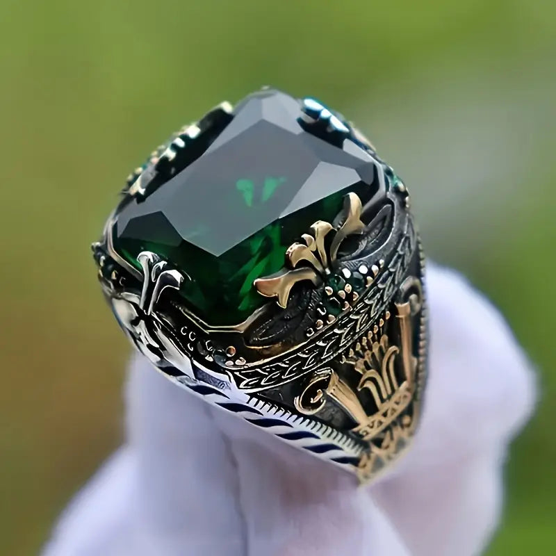 Klara Emerin Ring | 18k Mixed Gold Tone