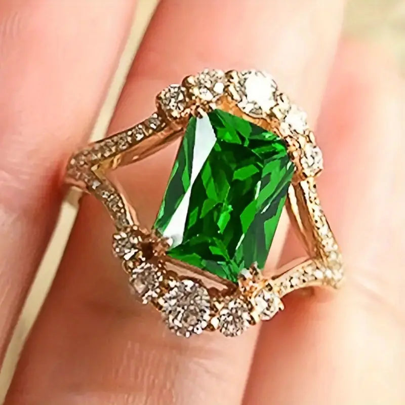Elisova Grenthal Ring | 18k Gold Tone