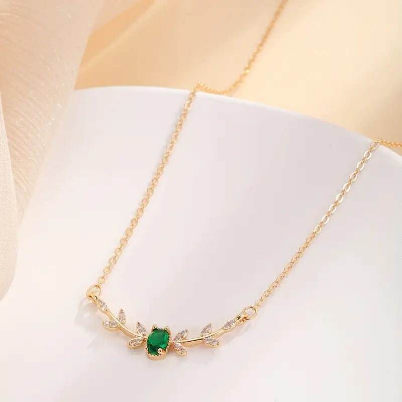 Amira Valmorin Necklace | 16k Gold Tone