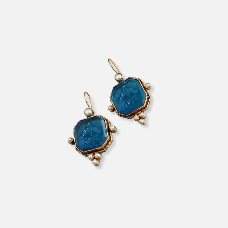 Mable Vintage Earrings with Green Stone and Pearl