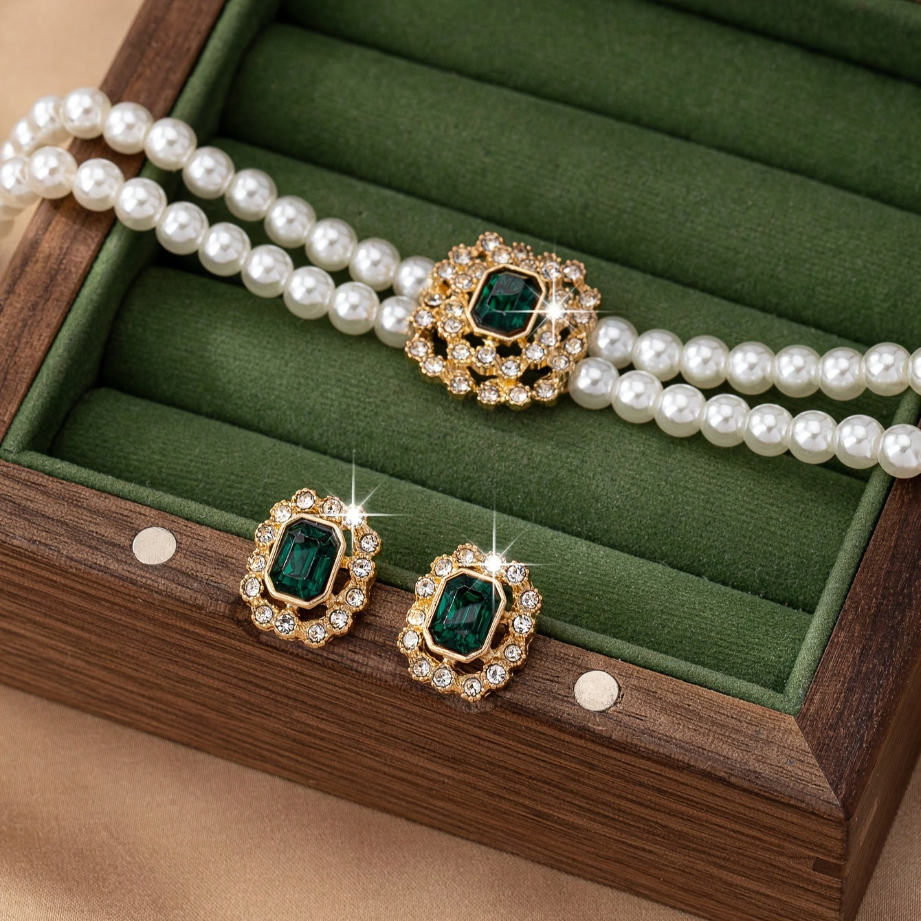 Tamsin Verdalle Jewelry Set | 14k Gold Tone