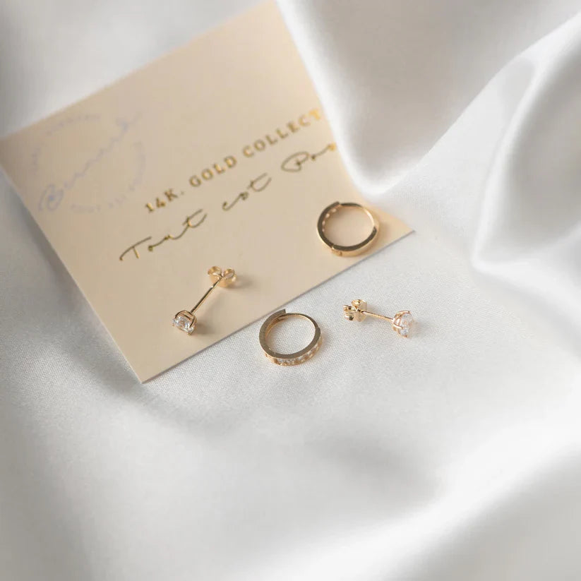Larmes de Lune Stone Stud Earrings | 14k Gold Tone